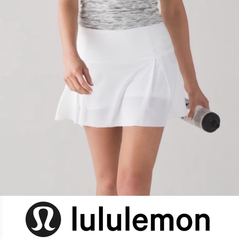 Lululemon Athletica White Pleated Skater Mini Skirt